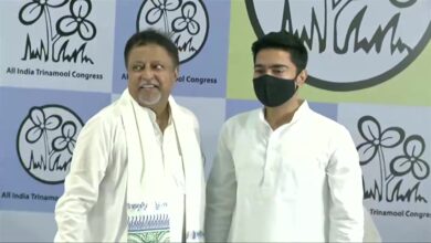 bjp-national-vice-president-mukul-roy-and-his-son-subhranshu-roy-join-tmc-in-the-presence-of-west-bengal-cm-mamata-banerjee