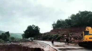 Mumbai-Goa highway is becoming dangerous due to poor work