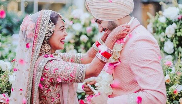 rohanpreet-singhs-romantic-birthday-wish-for-wife-neha-kakkar-is-husband-goals-news
