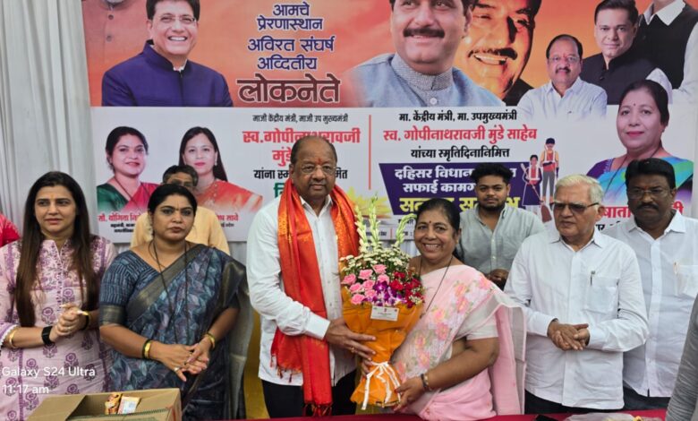 शुक्ला कंपाऊंड रहिवाशांना न्याय; माजी खासदार गोपाळ शेट्टी यांचा सत्कार